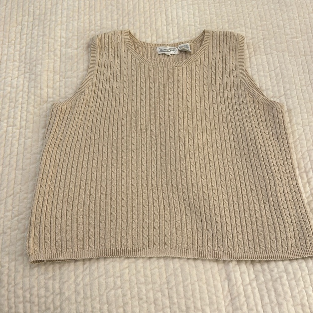 Knit top
